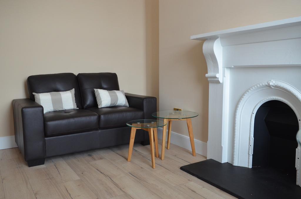 Blessings Studio Apartments Cootehill Luaran gambar